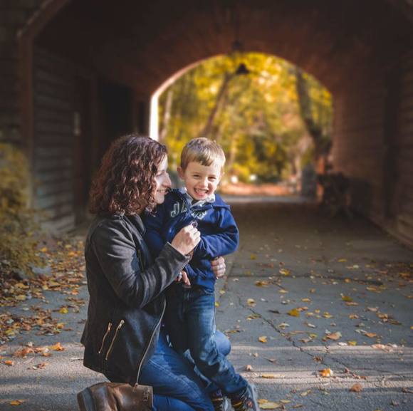 Meet your Posher, Lauren - Picture 1 of 1